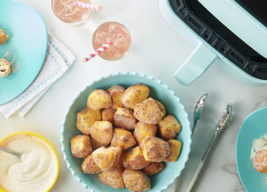 air fryer cinnamon rolls air fryer cinnamon rolls