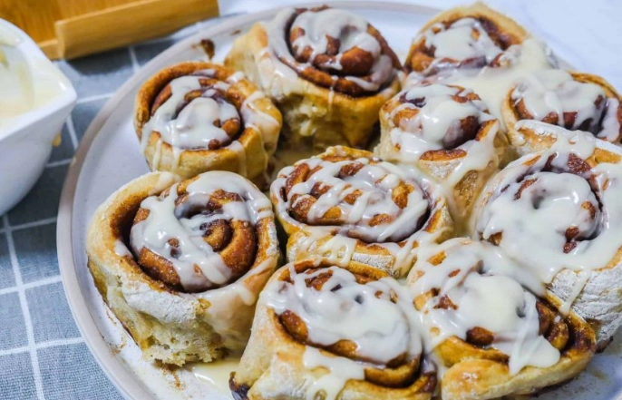 air fryer cinnamon rolls recipe
