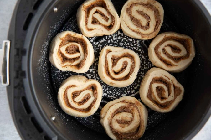 air fryer cinnamon rolls recipe