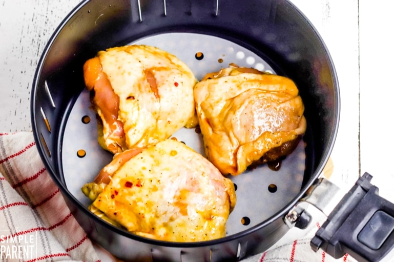 juicy air fryer chicken thighs juicy air fryer chicken thighs