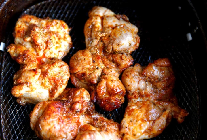 how long to air fry chicken thighs how long to air fry chicken thighs