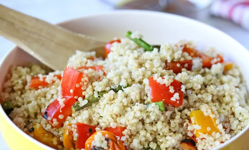 easy quinoa salad