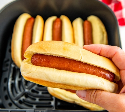 how to cook hot dogs in air fryer