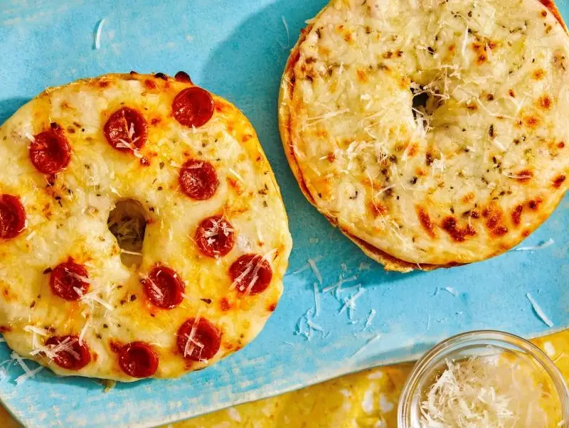 air fryer pizza bagels