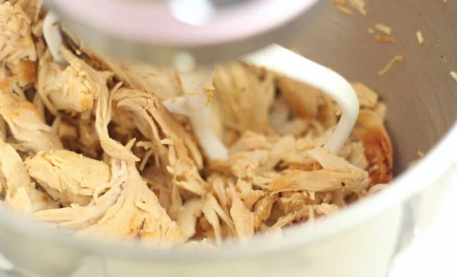best way to shred chicken