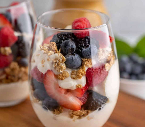 healthy breakfast parfait healthy breakfast parfait