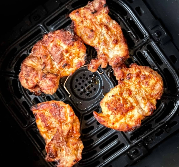 crispy chicken thighs air fryer