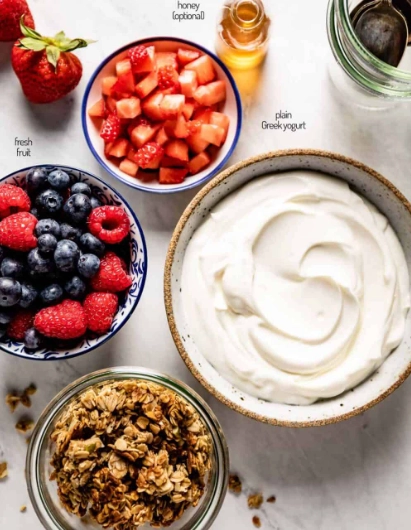 greek yogurt parfait