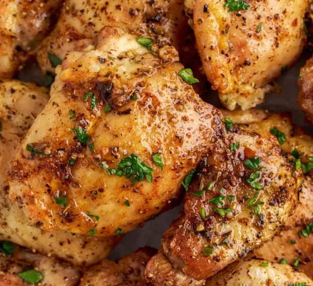 crispy air fryer chicken thighs