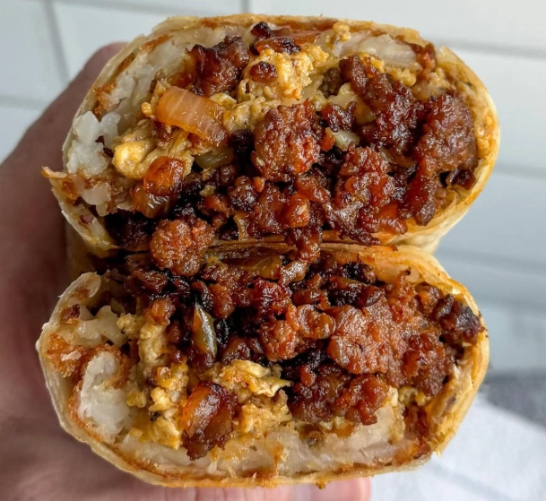 easy chorizo breakfast burrito