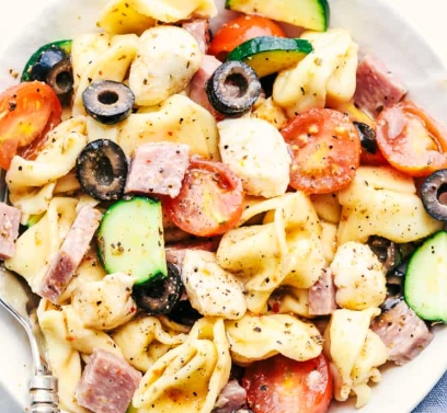 cold tortellini salad