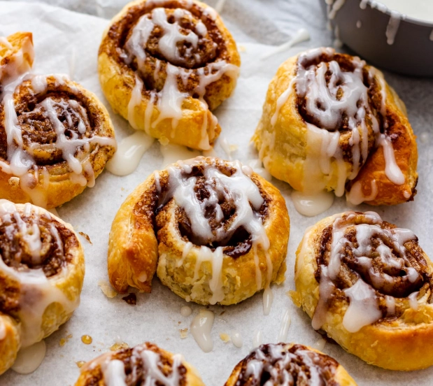 cinnamon rolls air fryer